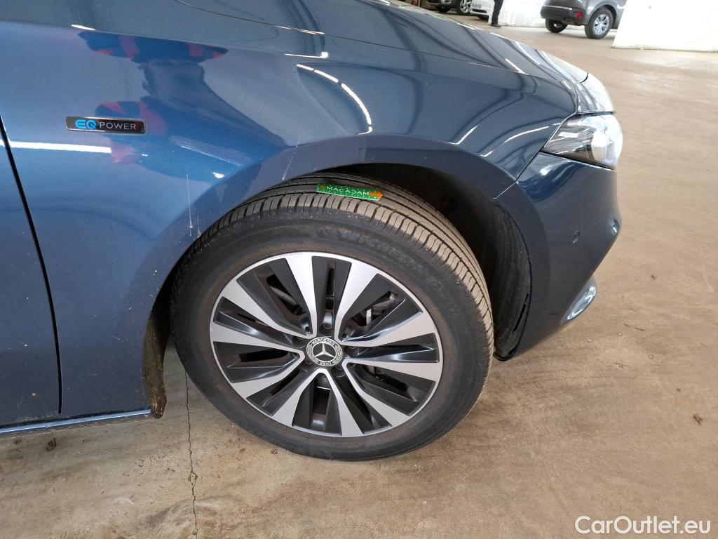  Mercedes  A-Klasse MERCEDES BENZ Classe A Compact 2018 5P Berline A 250 e Business Line 8GDCT #6