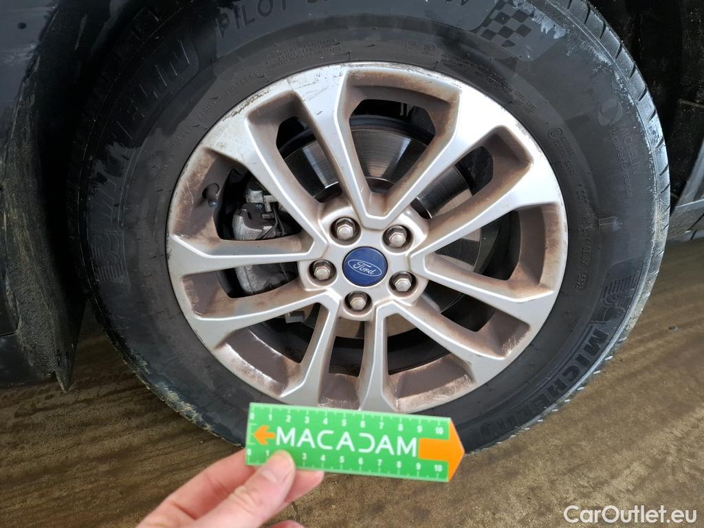  Ford  Kuga  Titanium Hybrid 2.5 190CV BVA6 E6dT #15