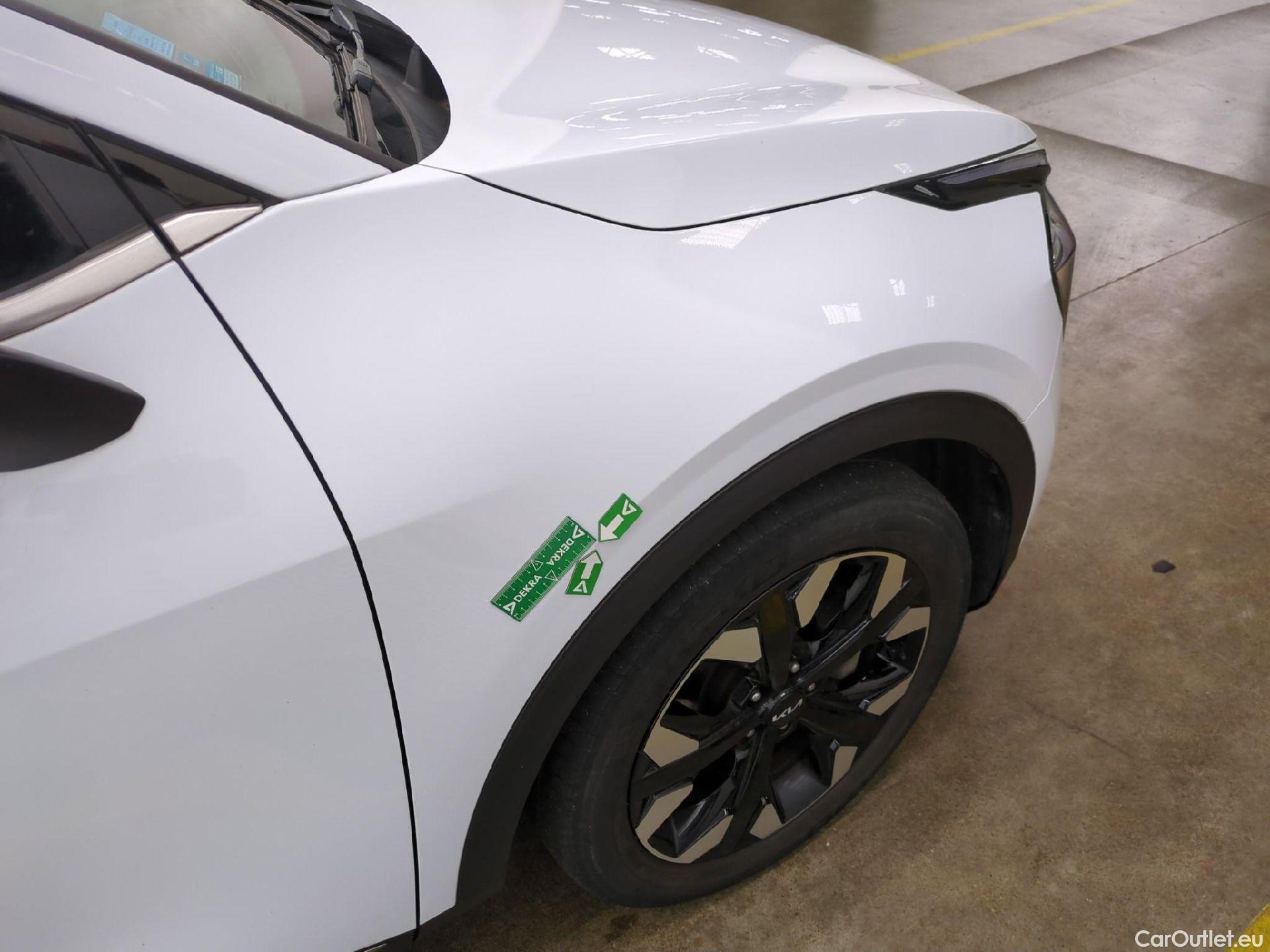  KIA  Sportage KIA  / 2021 / 5P / SUV 1.6 T-GDI 265 PHEV AUTO 4WD ACTIVE BUSIN #9