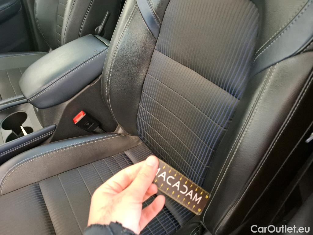  Nissan  Qashqai NISSAN  / 2021 / 5P / Crossover 1.3 MHEV 158ch Xtronic Tekna #16