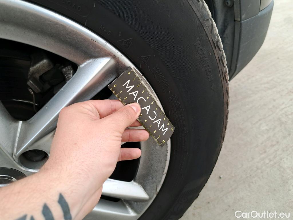  Opel   Grandland X Grandland X Elegance Business 1.5 130CV BVA8 E6d #26