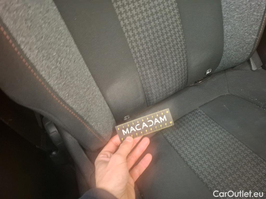  Peugeot  3008  Active Business 1.2 PureTech 130CV BVA8 E6d #60