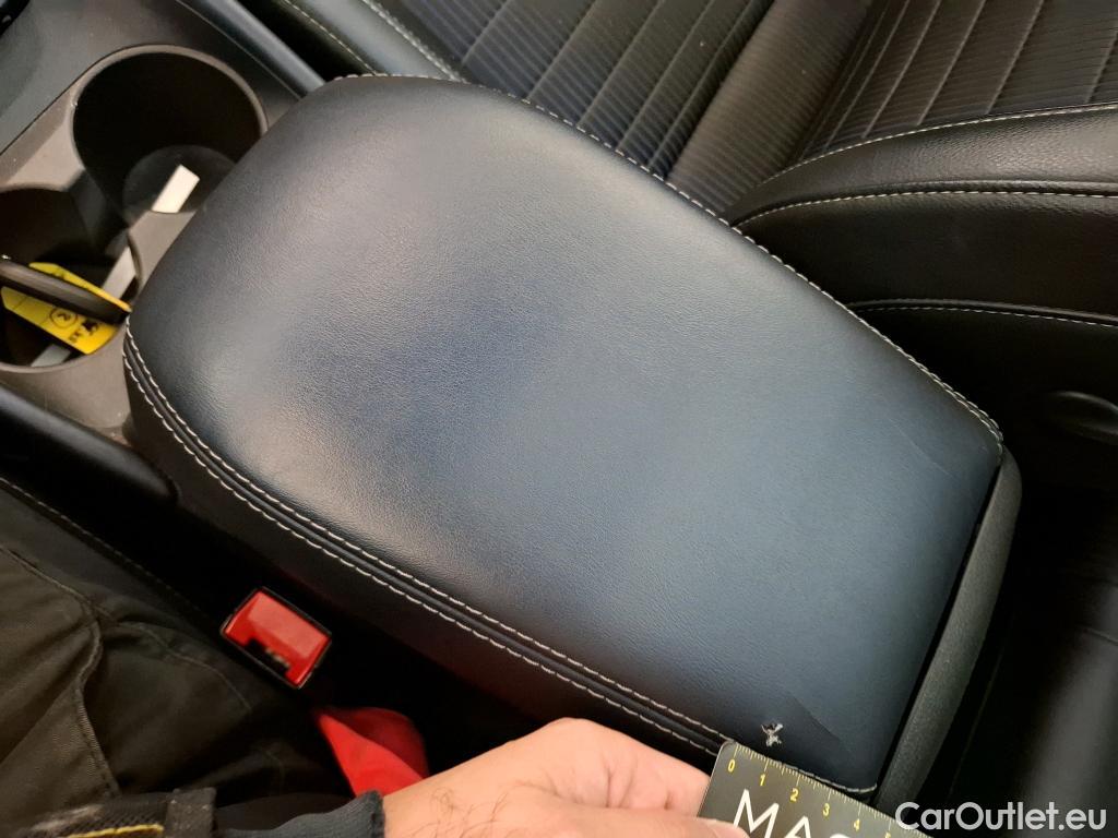  Nissan  Qashqai NISSAN  / 2021 / 5P / Crossover 1.3 MHEV 158ch Xtronic Tekna #3