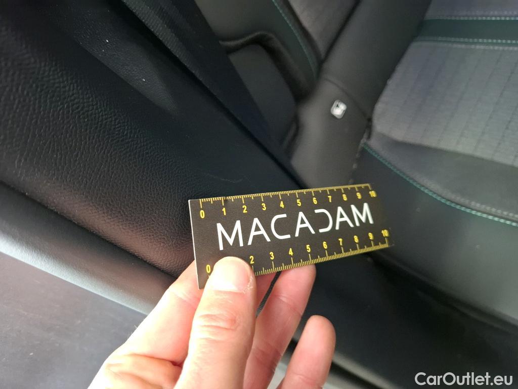  Peugeot  2008  Allure Pack 1.2 PureTech 130CV BVM6 E6d #9