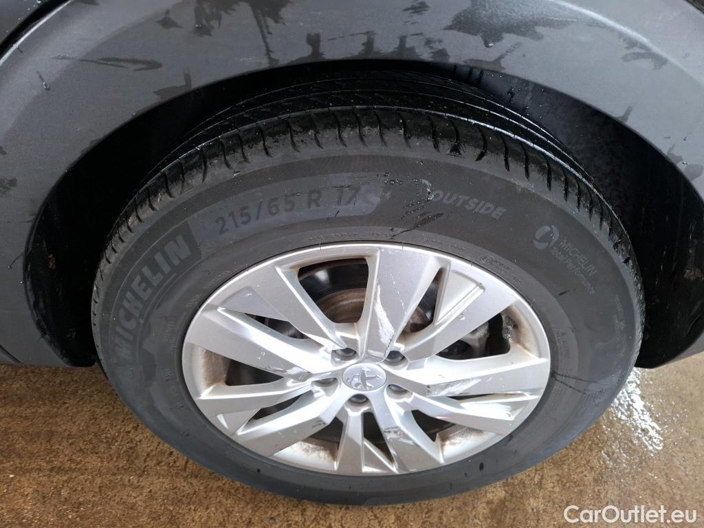  Peugeot  3008  Active Business 1.2 PureTech 130CV BVA8 E6d #23