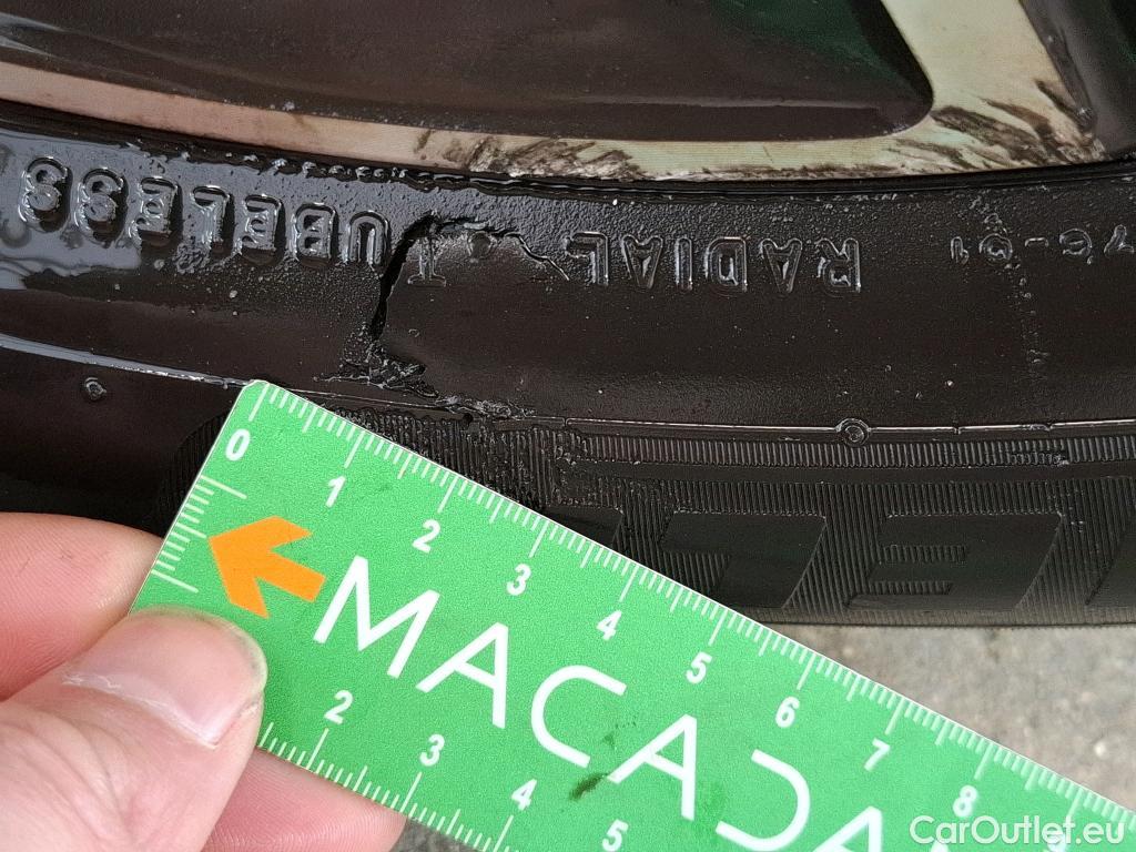  Peugeot  208  Allure 1.2 PureTech 100CV BVM6 E6d #2