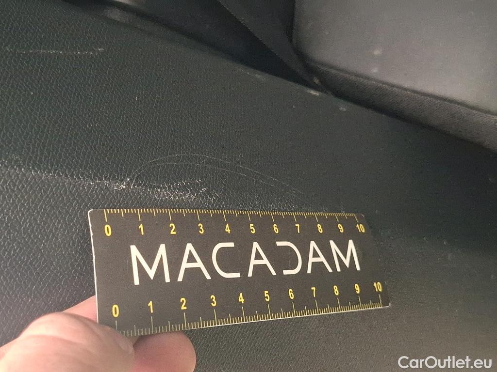  Peugeot  3008  Allure Pack 1.5 HDi 130CV BVA8 E6d #35