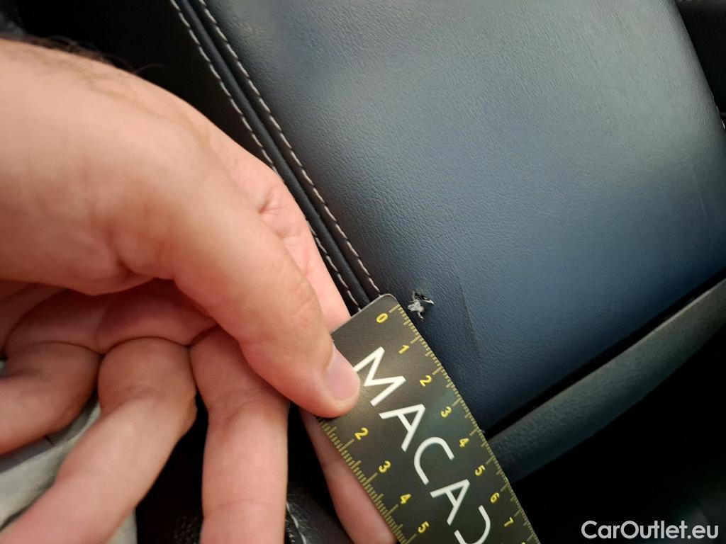  Nissan  Qashqai NISSAN  / 2021 / 5P / Crossover 1.3 MHEV 158ch Xtronic Tekna #4