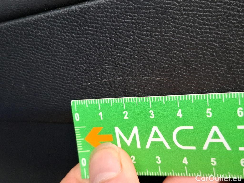  Peugeot  2008  Allure Pack 1.2 PureTech 130CV BVM6 E6d #10