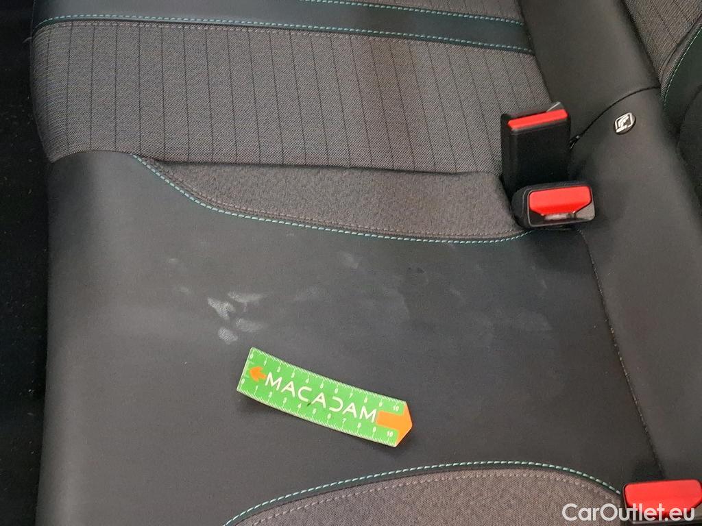  Peugeot  208  Allure 1.2 PureTech 100CV BVM6 E6d #8