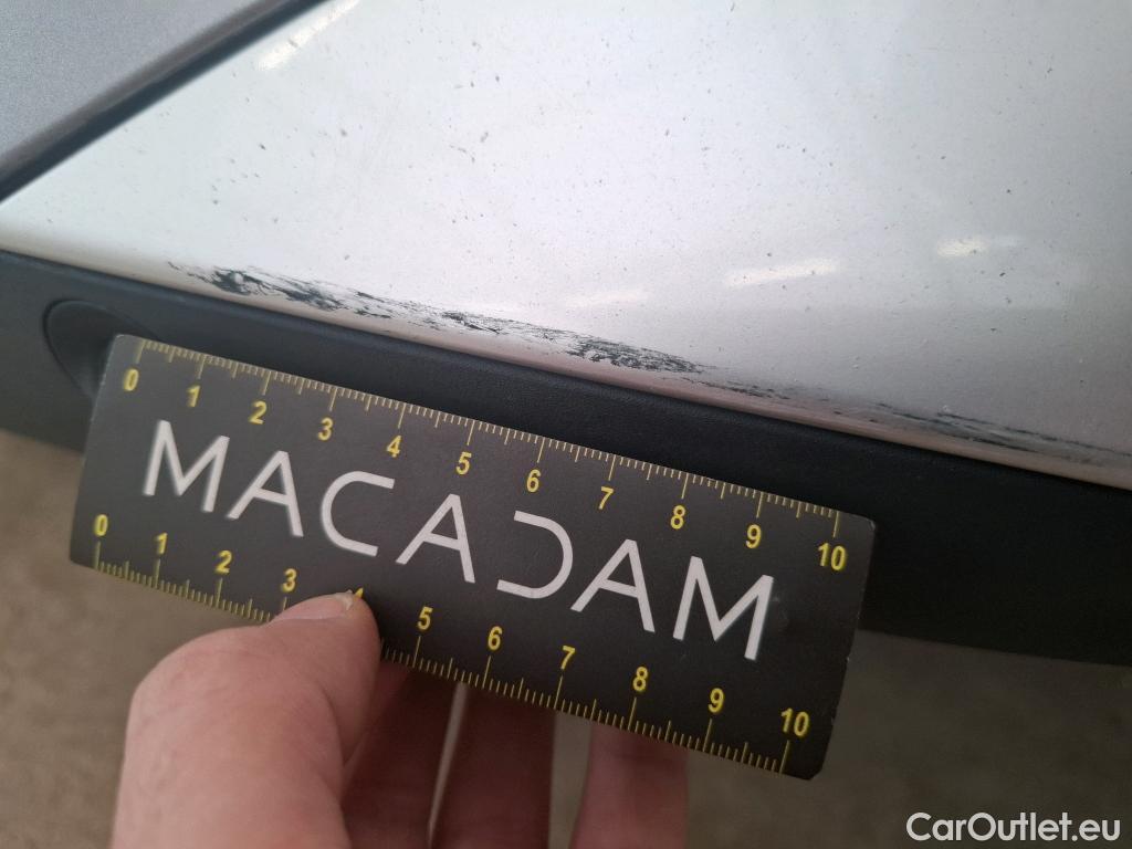  Peugeot  3008  Allure Pack 1.5 HDi 130CV BVA8 E6d #31