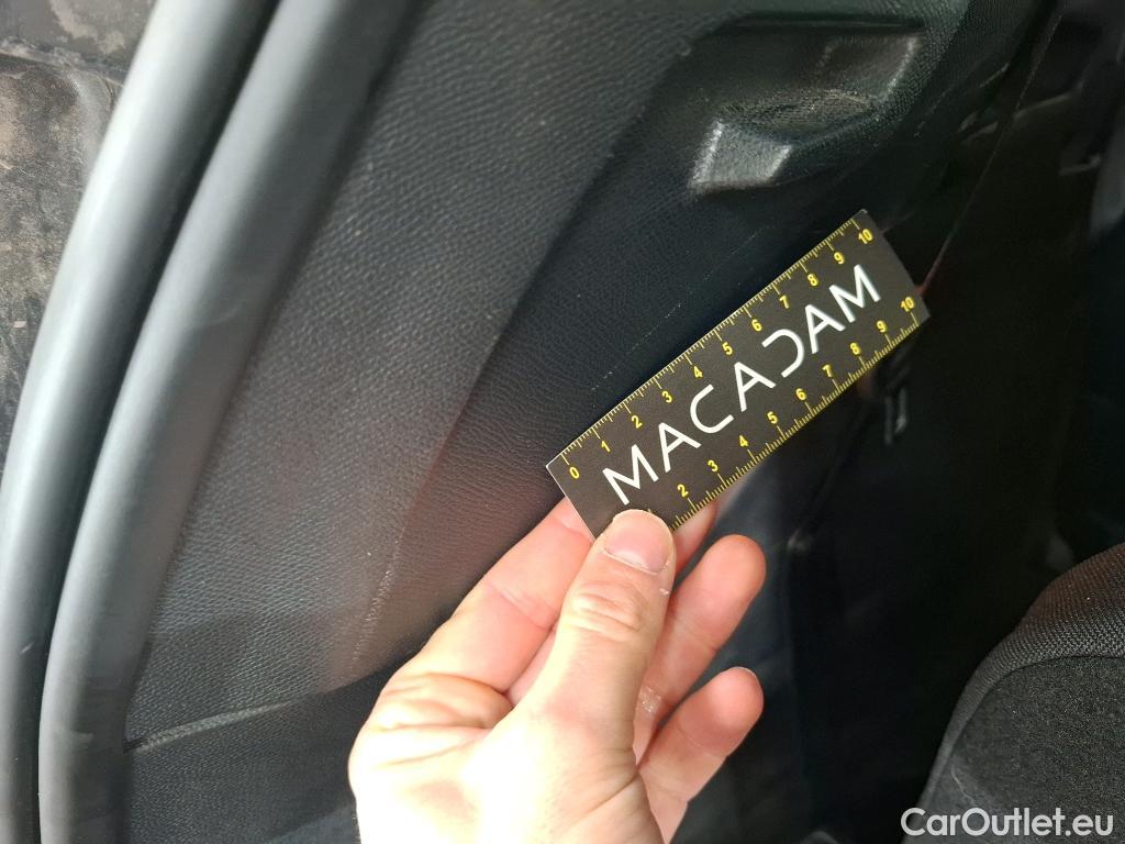  Peugeot  5008  Active Pack 1.5 HDi 130CV BVA8 7 Sieges E6d #53