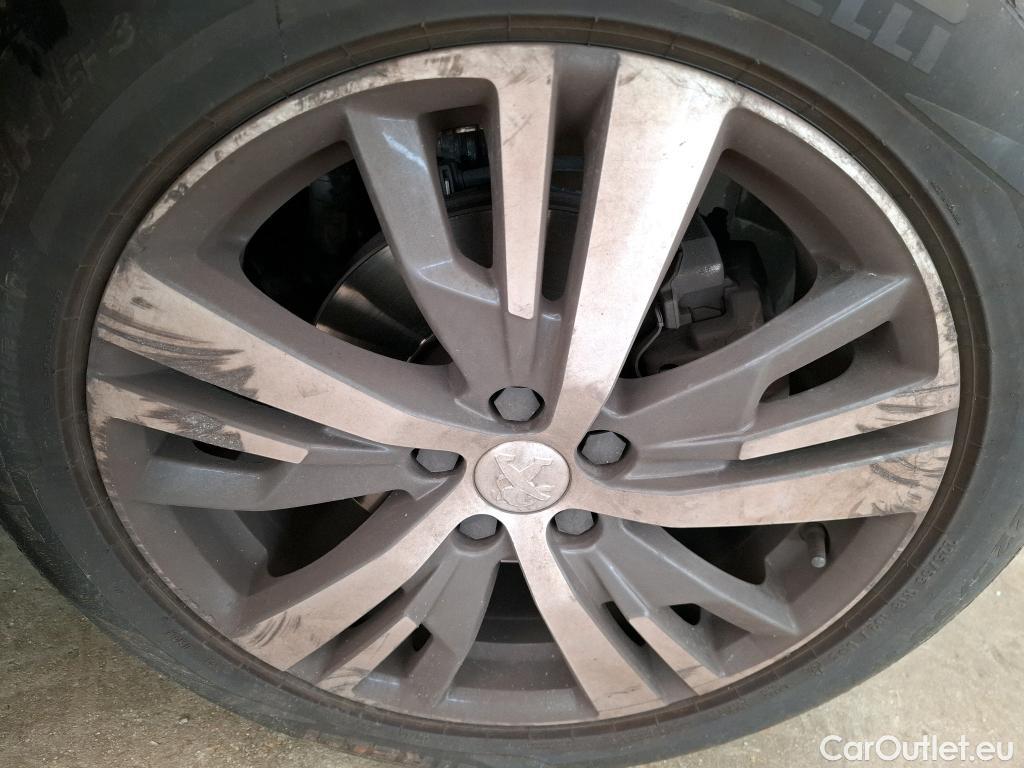  Peugeot  3008  Allure 1.5 HDi 130CV BVA8 E6d #31