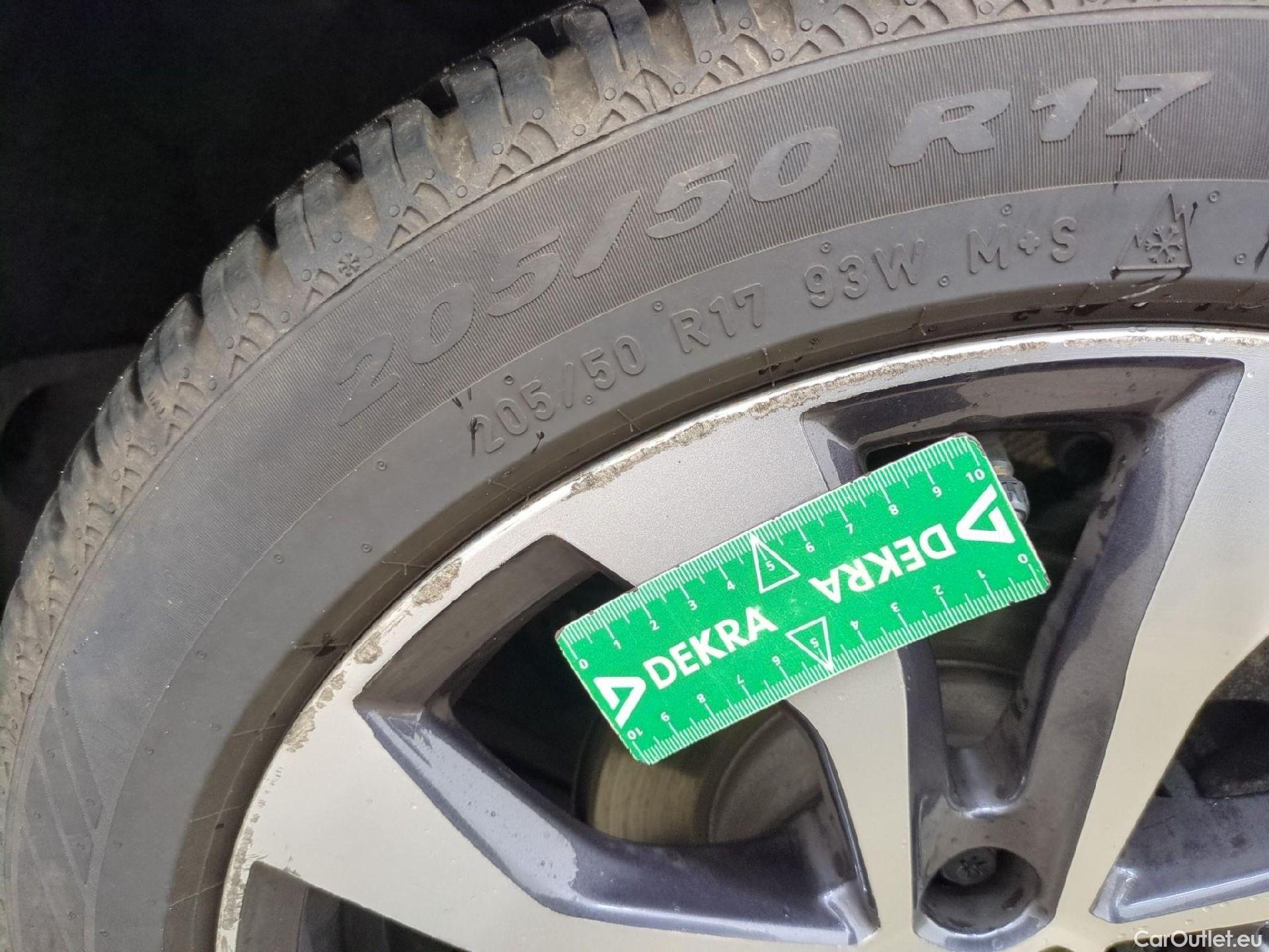  Renault  Megane  IV Berline 5 ptes. Techno 1.5 dCi 115CV BVM6 E6d #4