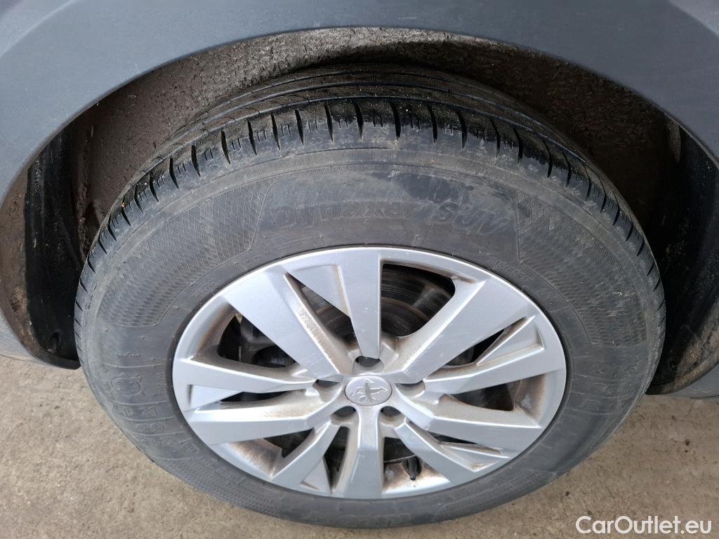  Peugeot  5008  Active Pack 1.5 HDi 130CV BVA8 7 Sieges E6d #13