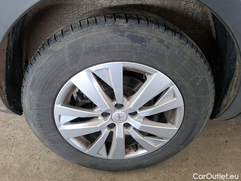  Peugeot  5008  Active Pack 1.5 HDi 130CV BVA8 7 Sieges E6d #14