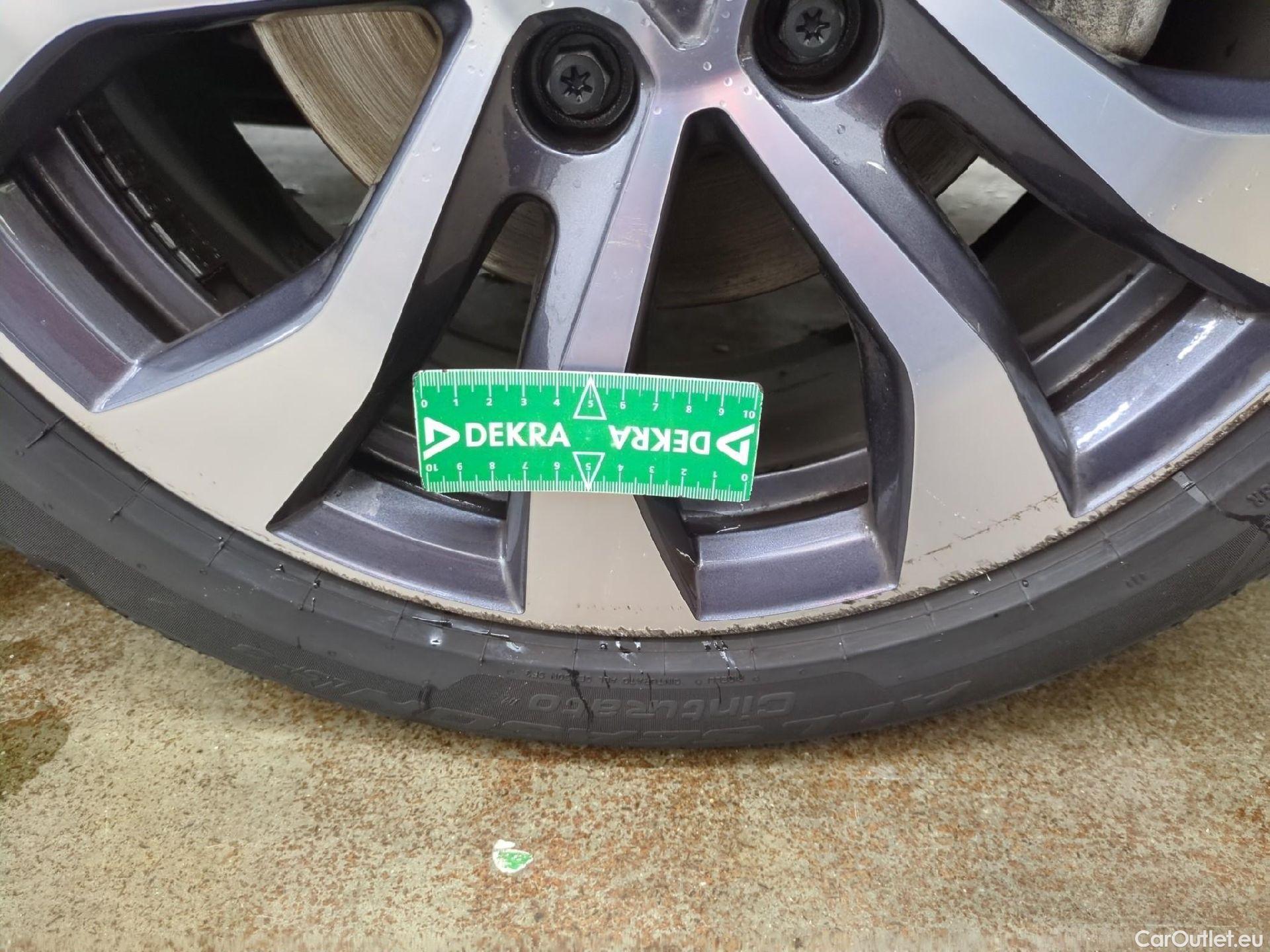  Renault  Megane  IV Berline 5 ptes. Techno 1.5 dCi 115CV BVM6 E6d #10