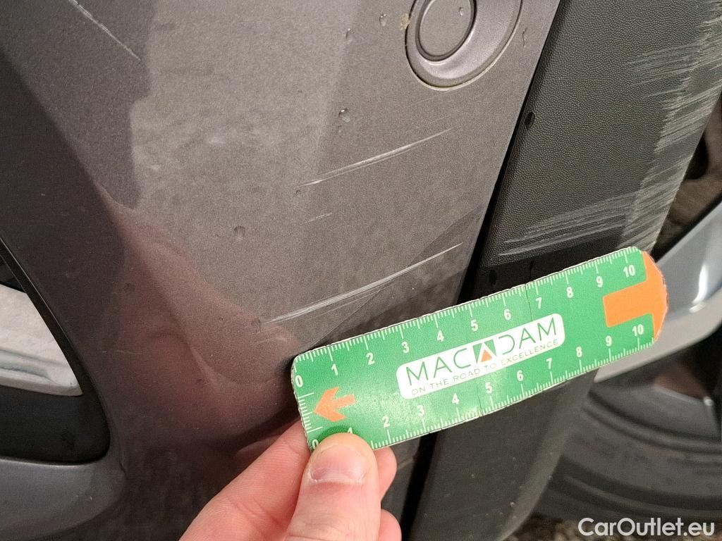  Renault  Captur RENAULT  / 2019 / 5P / SUV Intens E-TECH Plug-in 160 #10