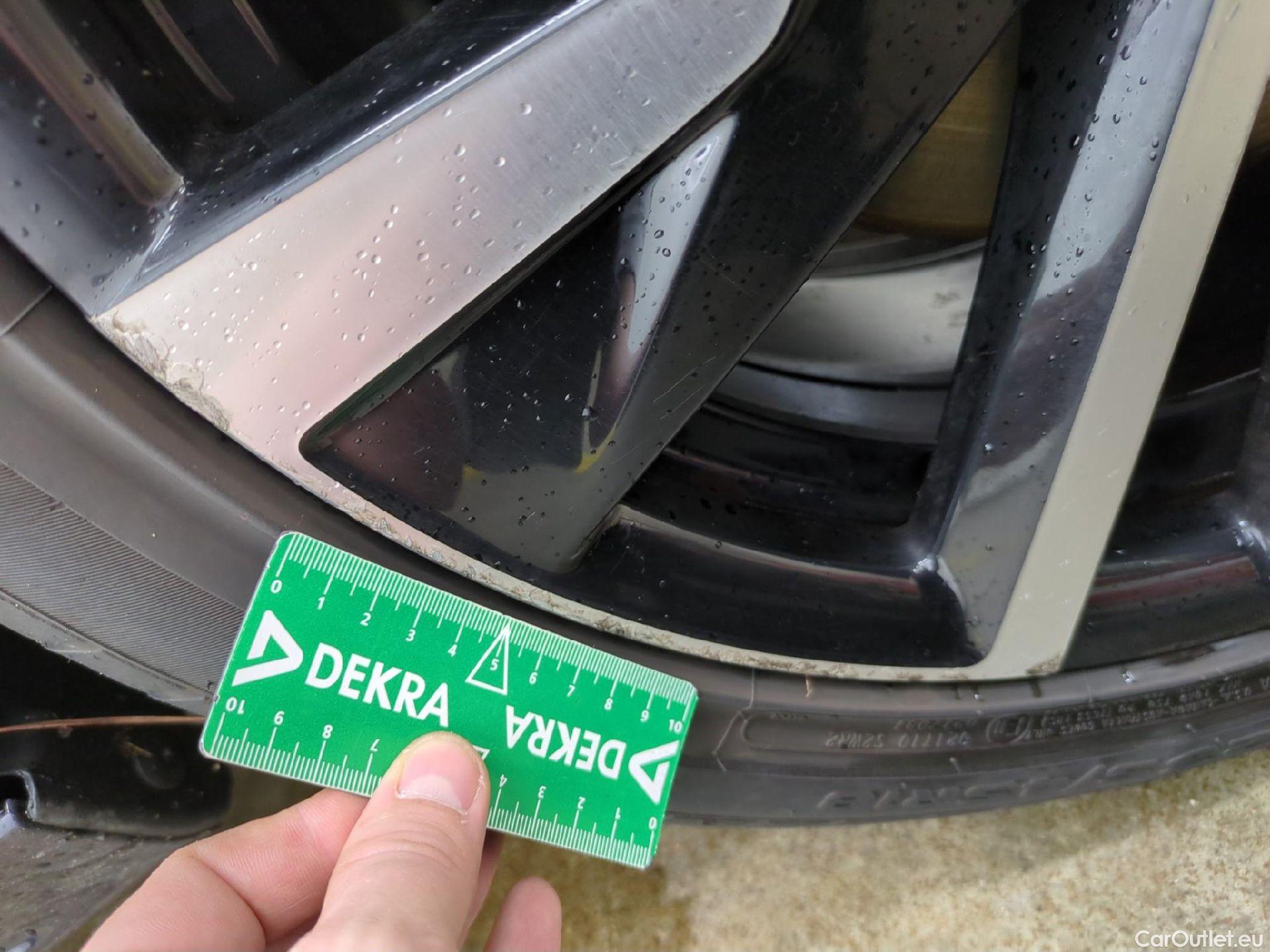  Peugeot  508 PEUGEOT  SW / 2018 / 5P / Break HYBRID 225 E-EAT8 GT #15