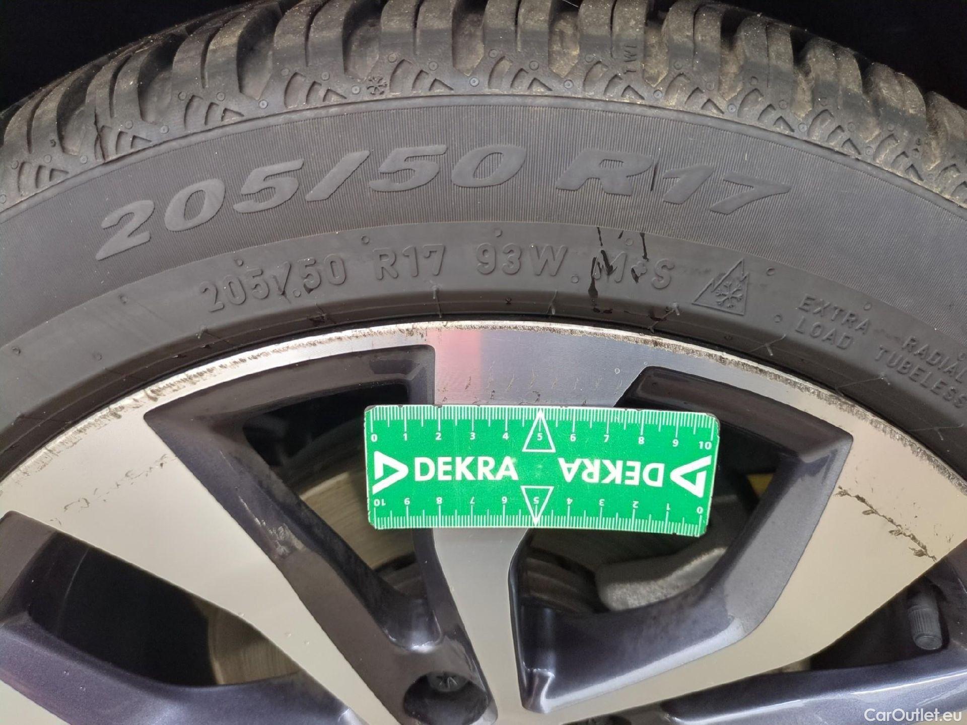  Renault  Megane  IV Berline 5 ptes. Techno 1.5 dCi 115CV BVM6 E6d #11