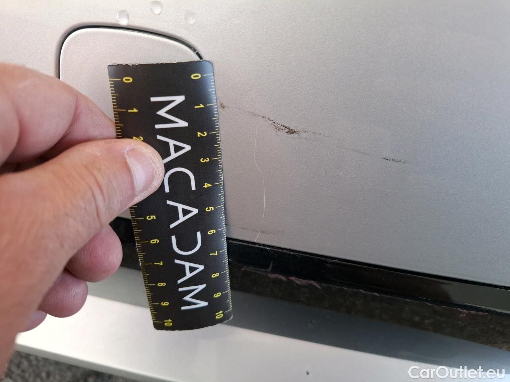  Toyota  Corolla TOYOTA  Touring Sports / 2018 / 5P / Break Hybride 122h Dynamic Business Stage Acad #17