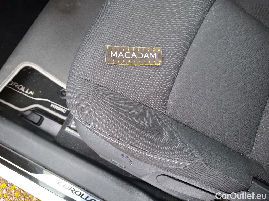  Toyota  Corolla TOYOTA  Touring Sports / 2018 / 5P / Break Hybride 122h Dynamic Business Beyond Zer #9