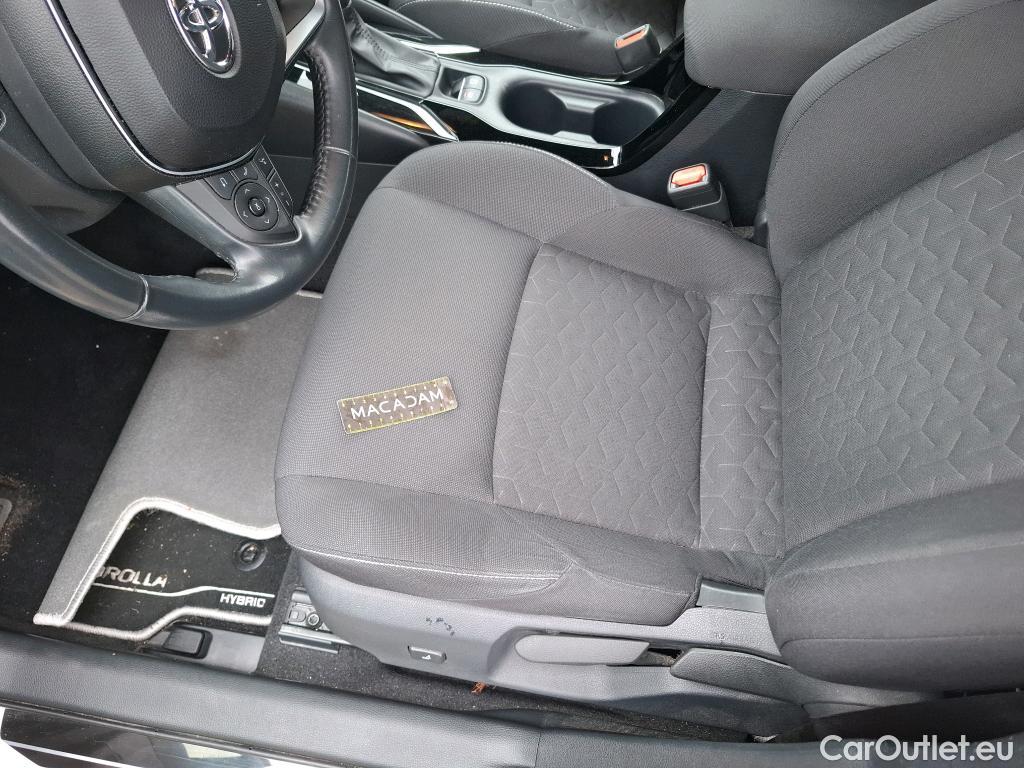  Toyota  Corolla TOYOTA  Touring Sports / 2018 / 5P / Break Hybride 122h Dynamic Business Beyond Zer #8