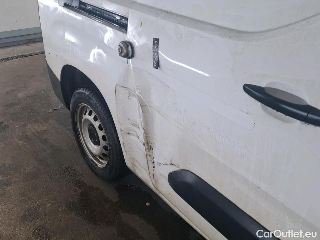  Citroen  Berlingo  Fourgon Club XL 950 1.5 BlueHDi 100CV BVM5 E6dT #5