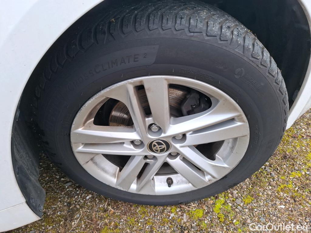  Toyota  Corolla TOYOTA  Touring Sports / 2018 / 5P / Break Hybride 122h Dynamic Business Beyond Zer #2