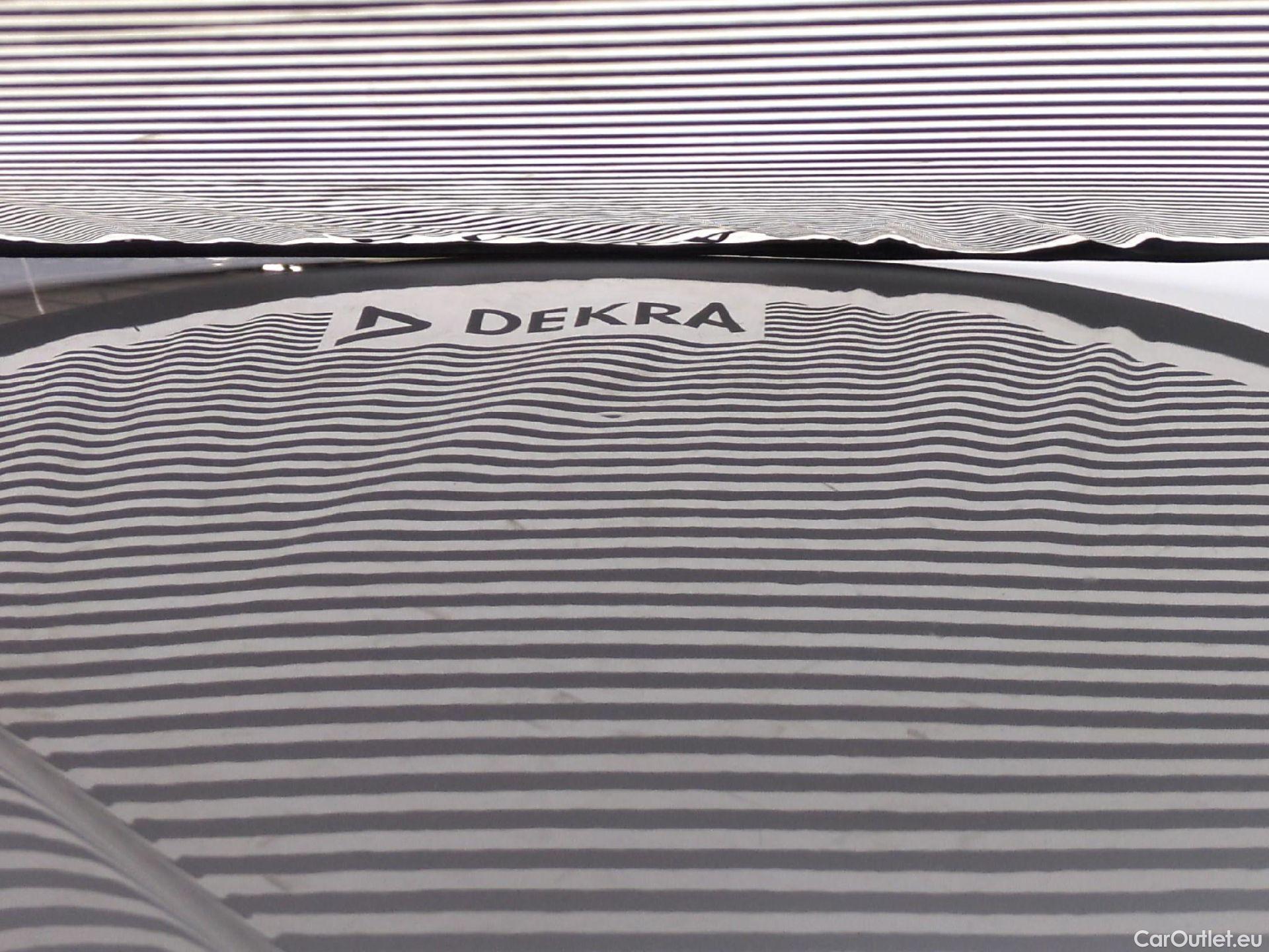  Volkswagen  Golf  2.0 TDI SCR 115 DSG7 LIFE BUSINESS #9