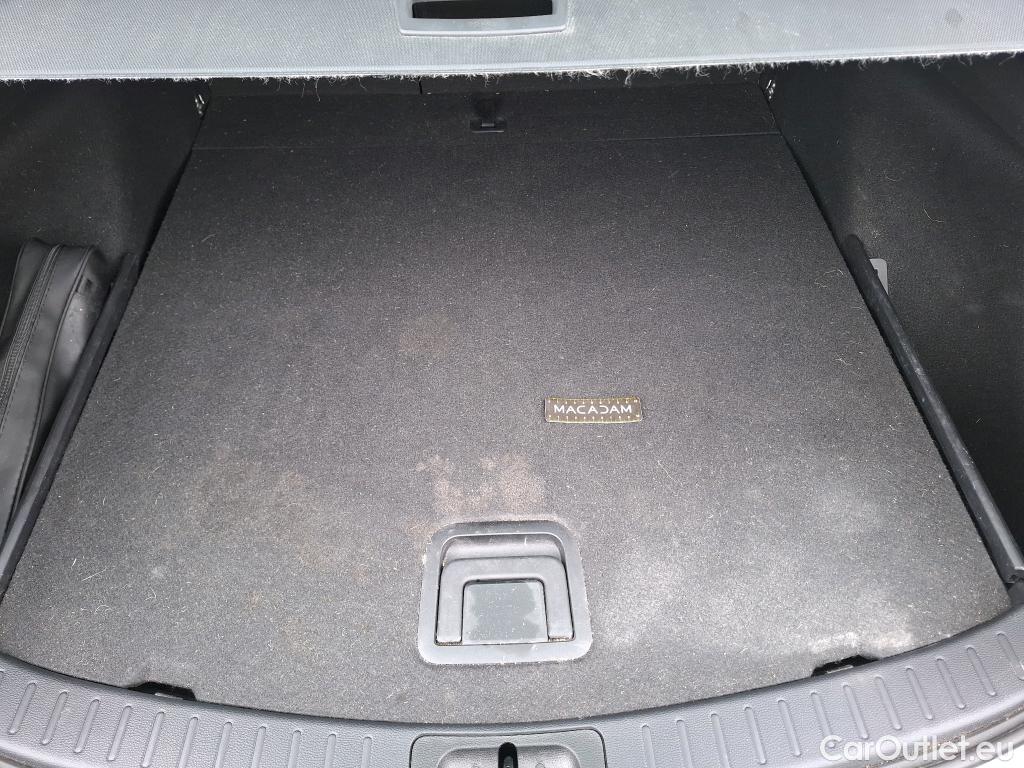  Toyota  Corolla TOYOTA  Touring Sports / 2018 / 5P / Break Hybride 122h Dynamic Business Beyond Zer #12