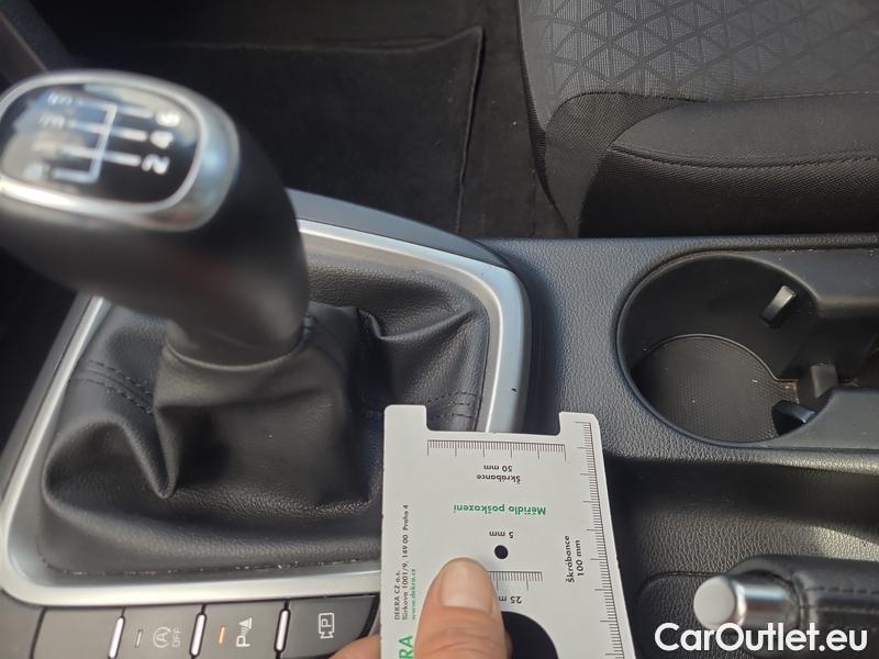  KIA  Cee'd Ceed  (CD) (2018->) Ceed 1.0 T-GDI 74 Spin 5d #20