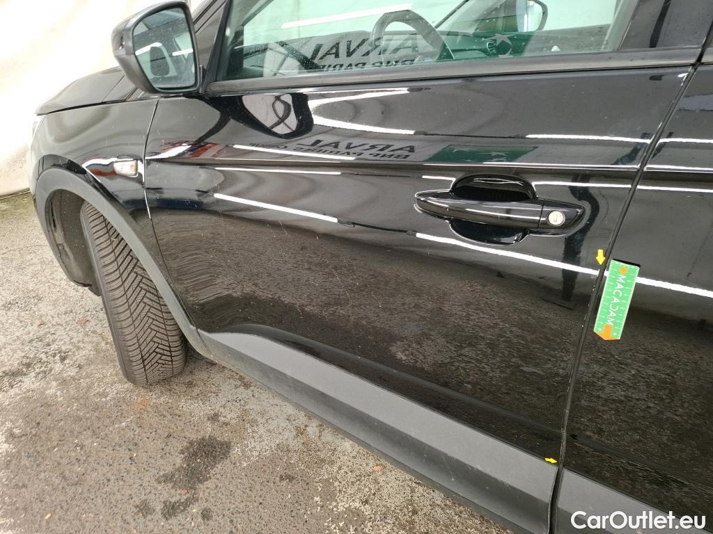  Opel   Grandland X OPEL 2017 5P SUV 1.2 TURBO 130 EDITION BUSINESS AUTO #3