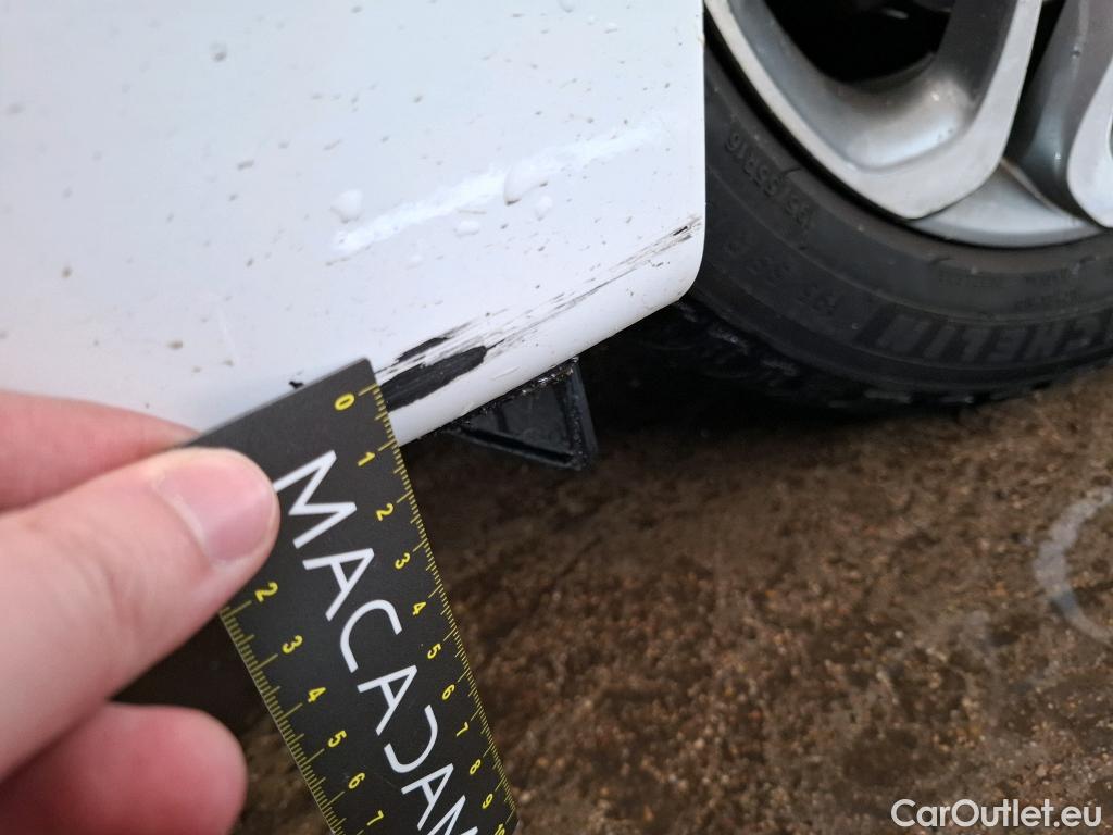  Hyundai  i20  Intuitive 1.2 85CV BVM5 E6 #8