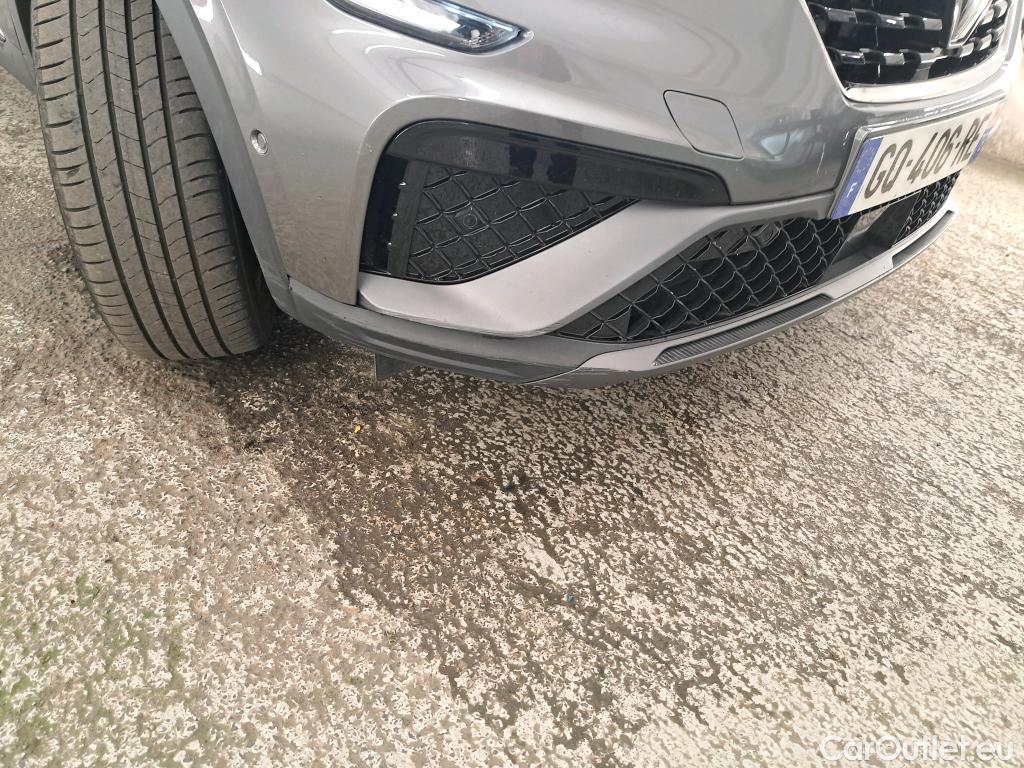  Renault  Arkana RENAULT  / 2021 / 5P / SUV R.S. Line TCe 160 EDC FAP - 21B #9