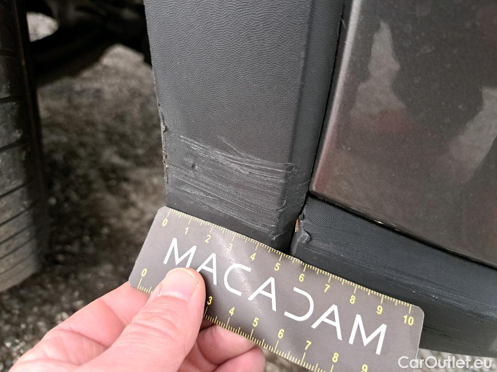  Renault  Arkana RENAULT  / 2021 / 5P / SUV R.S. Line TCe 160 EDC FAP - 21B #28