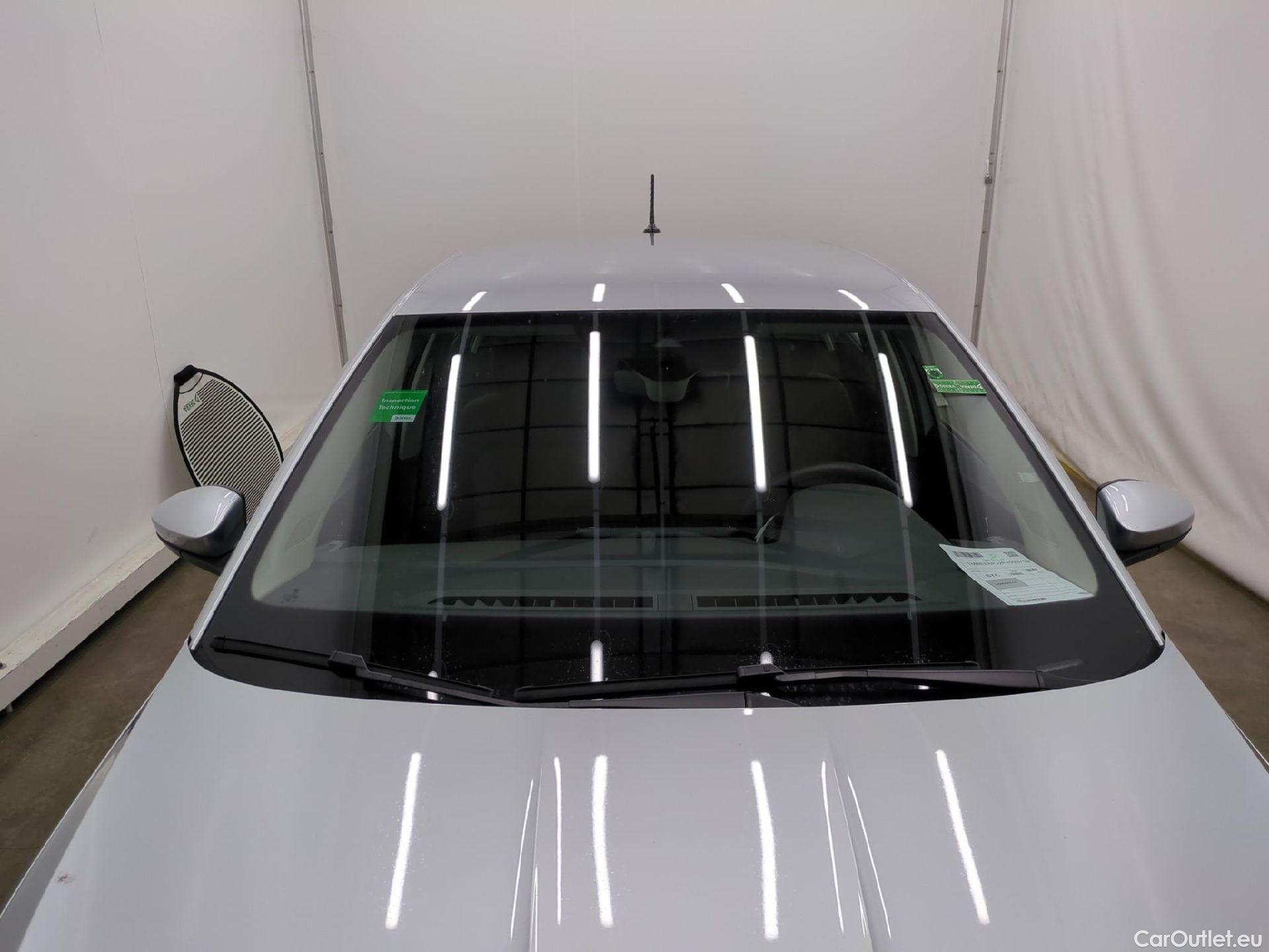  Skoda  Fabia  Ambition 1.0 MPI 80CV BVM5 E6d #4