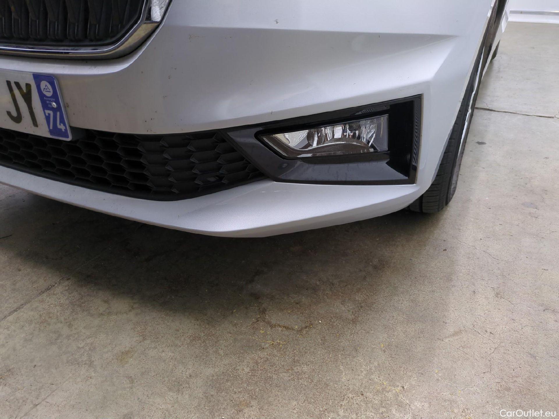  Skoda  Fabia  Ambition 1.0 MPI 80CV BVM5 E6d #12