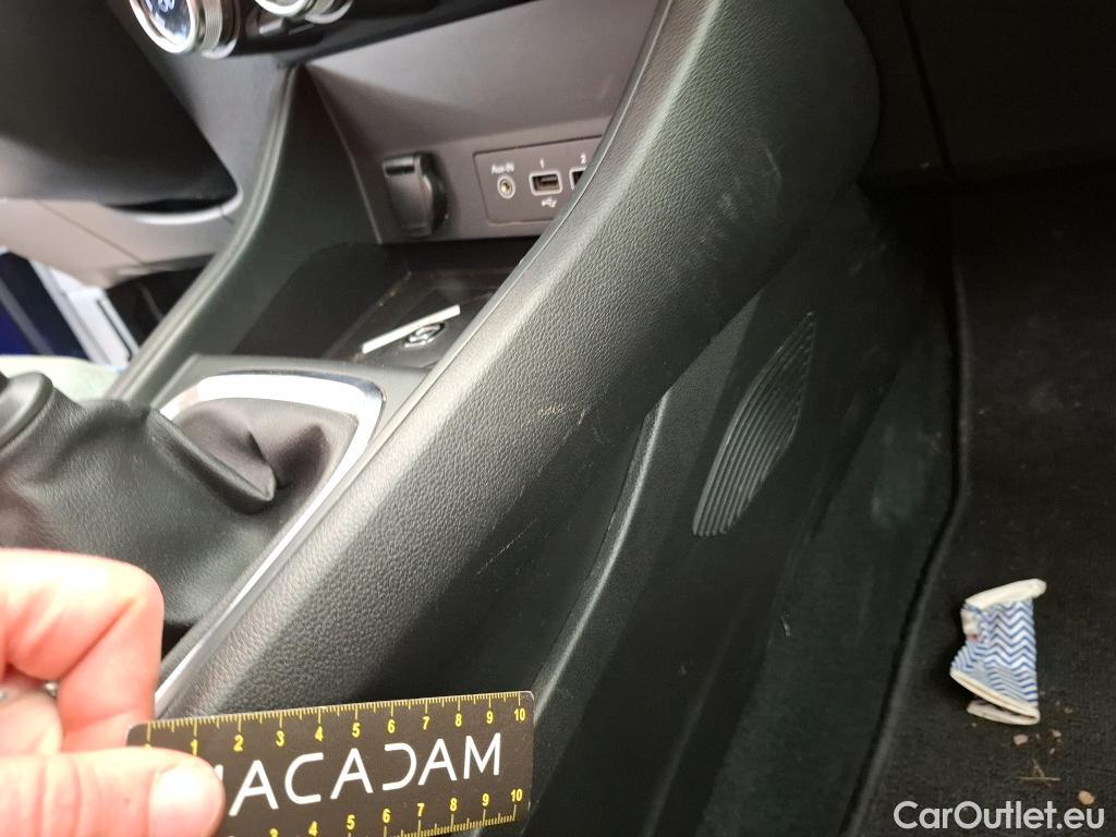  Renault  Captur  II Business 1.0 TCe 90CV BVM6 E6d #13