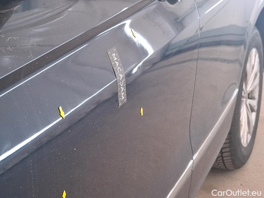  Volkswagen  Tiguan VOLKSWAGEN  / 2020 / 5P / SUV 2.0 TDI 150 DSG7 Life Business #8