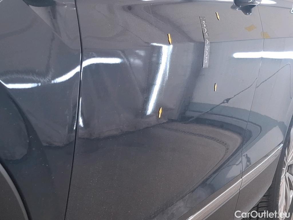  Volkswagen  Tiguan VOLKSWAGEN  / 2020 / 5P / SUV 2.0 TDI 150 DSG7 Life Business #16