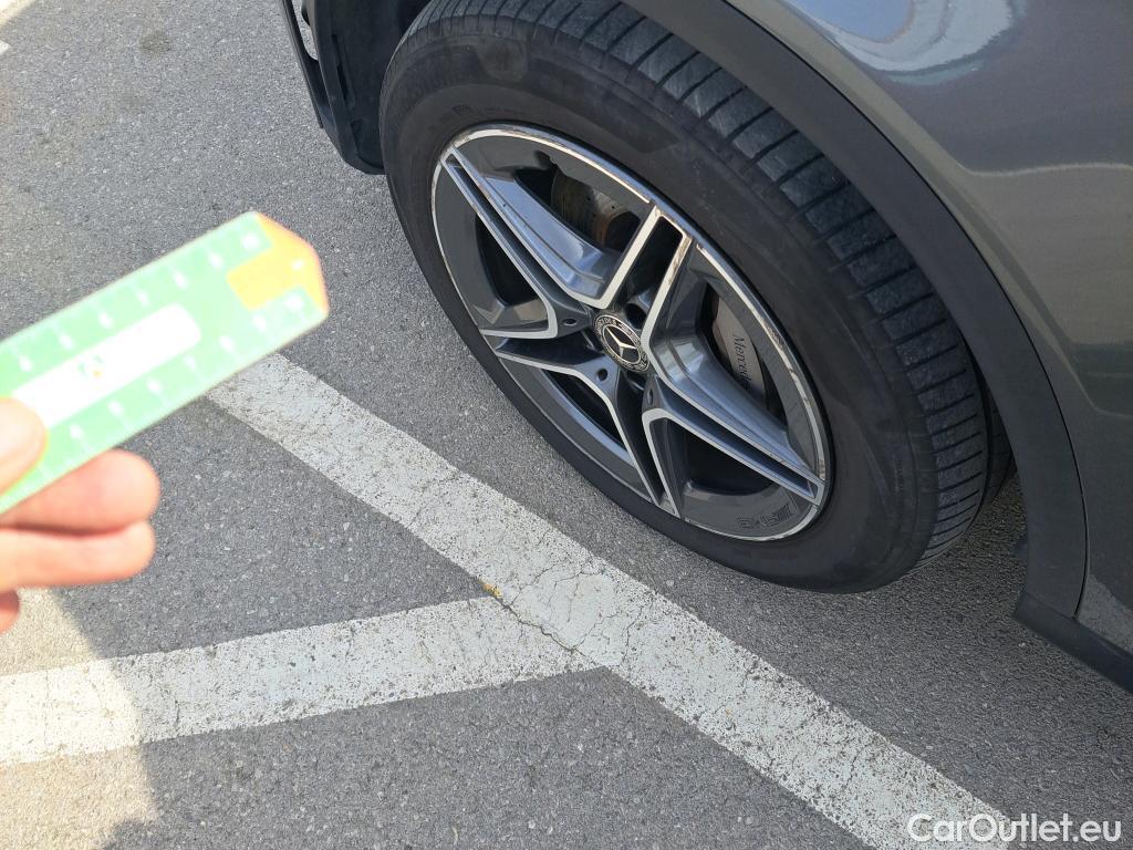  Mercedes  G-Klasee MERCEDES-BENZ GLC Coupé / 2019 / 5P / coupé GLC 300 de 4MATIC (AC) #1