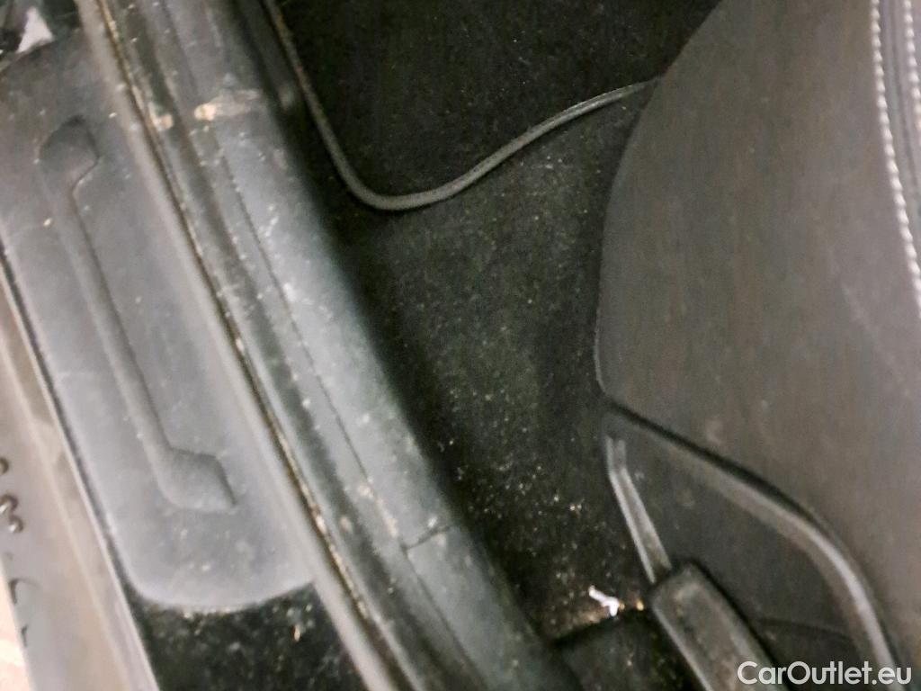  KIA  Sportage KIA  / 2018 / 5P / todoterreno 1.6 MHEV Business 100kW (136CV) 4x2 #25