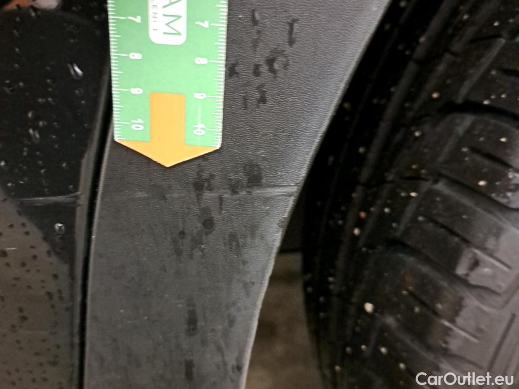  KIA  Sportage KIA  / 2018 / 5P / todoterreno 1.6 MHEV Business 100kW (136CV) 4x2 #33