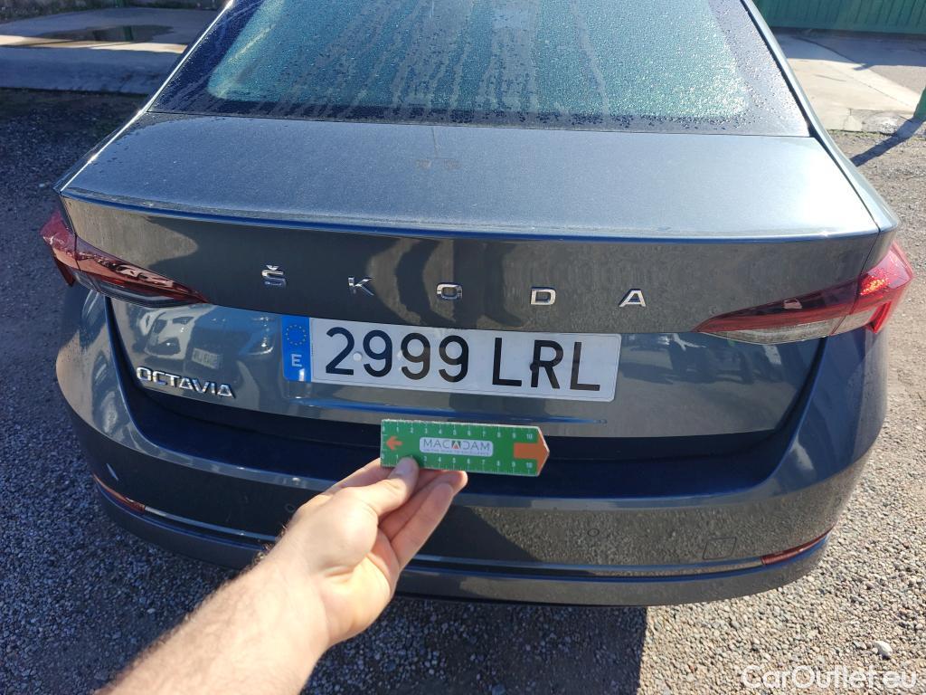  Skoda  Octavia SKODA  / 2020 / 5P / berlina con portón 2.0 TDI 85kW (115 CV) Manual Ambition #63