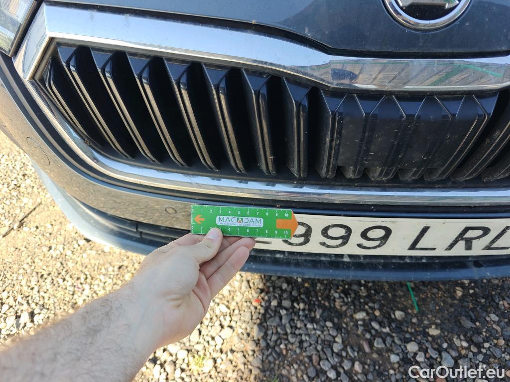  Skoda  Octavia SKODA  / 2020 / 5P / berlina con portón 2.0 TDI 85kW (115 CV) Manual Ambition #55