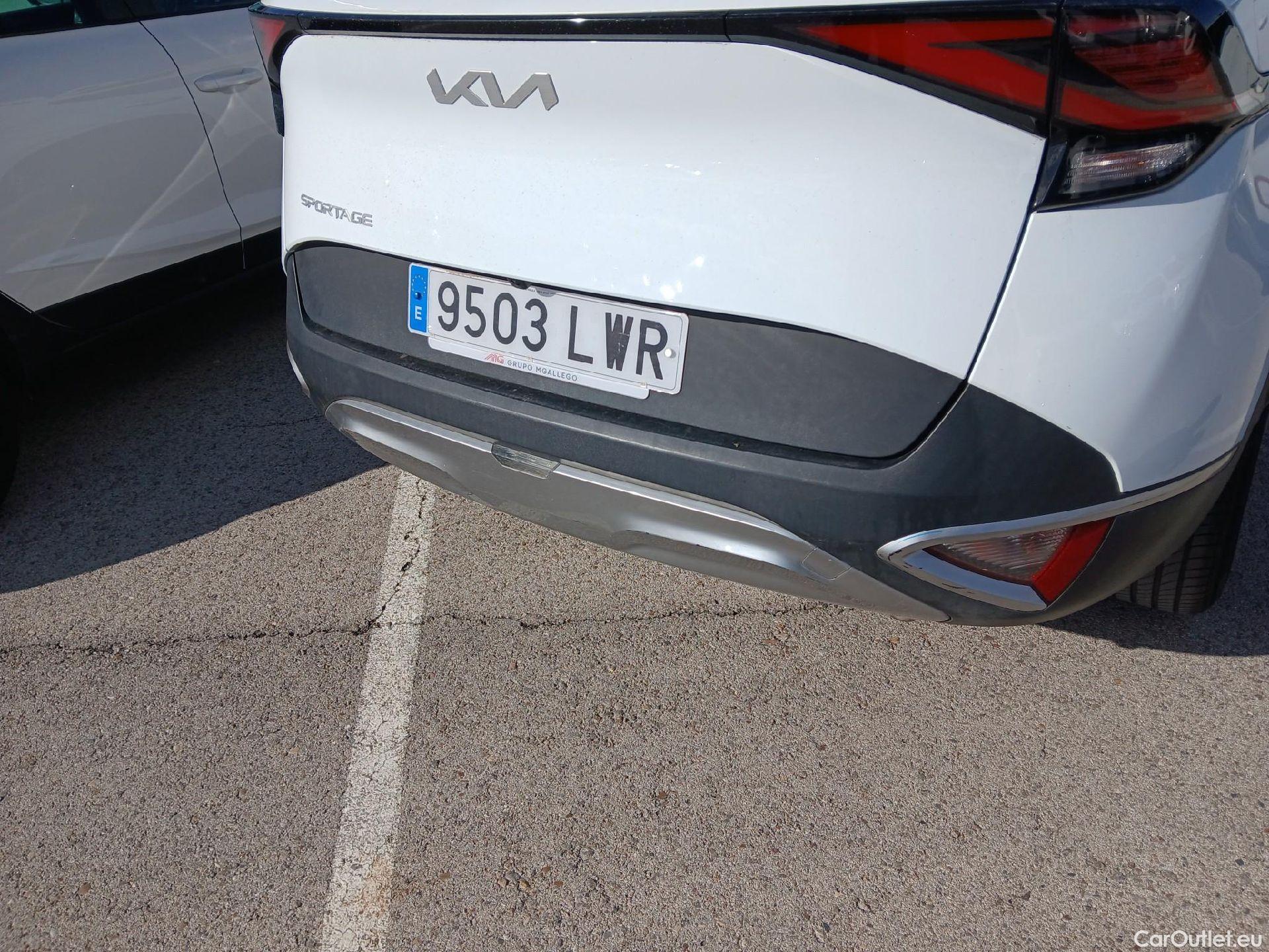  KIA  Sportage KIA  / 2022 / 5P / todoterreno 1.6 T-GDi 110kW (150CV) Concept 4x2 #14