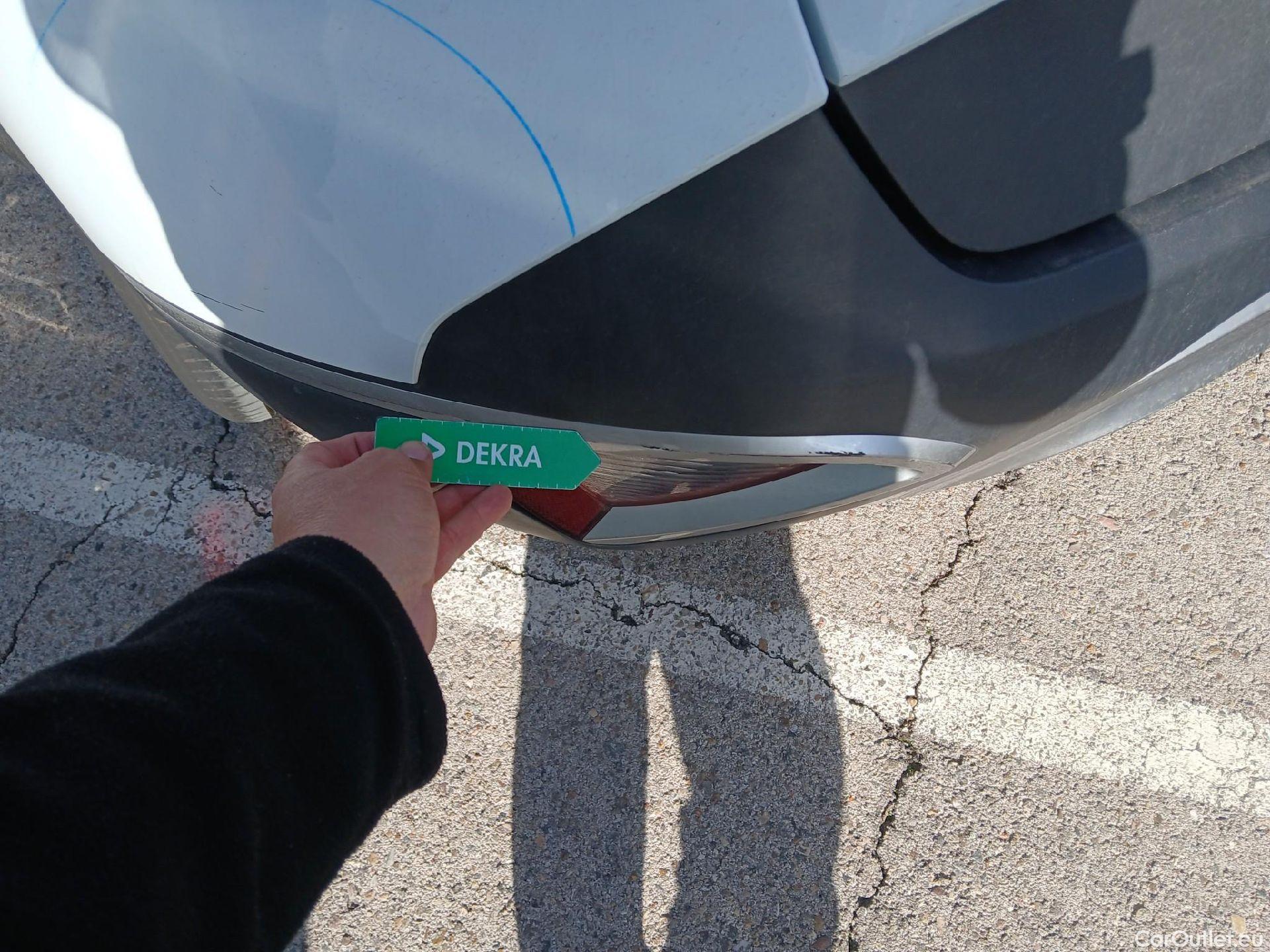  KIA  Sportage KIA  / 2022 / 5P / todoterreno 1.6 T-GDi 110kW (150CV) Concept 4x2 #9