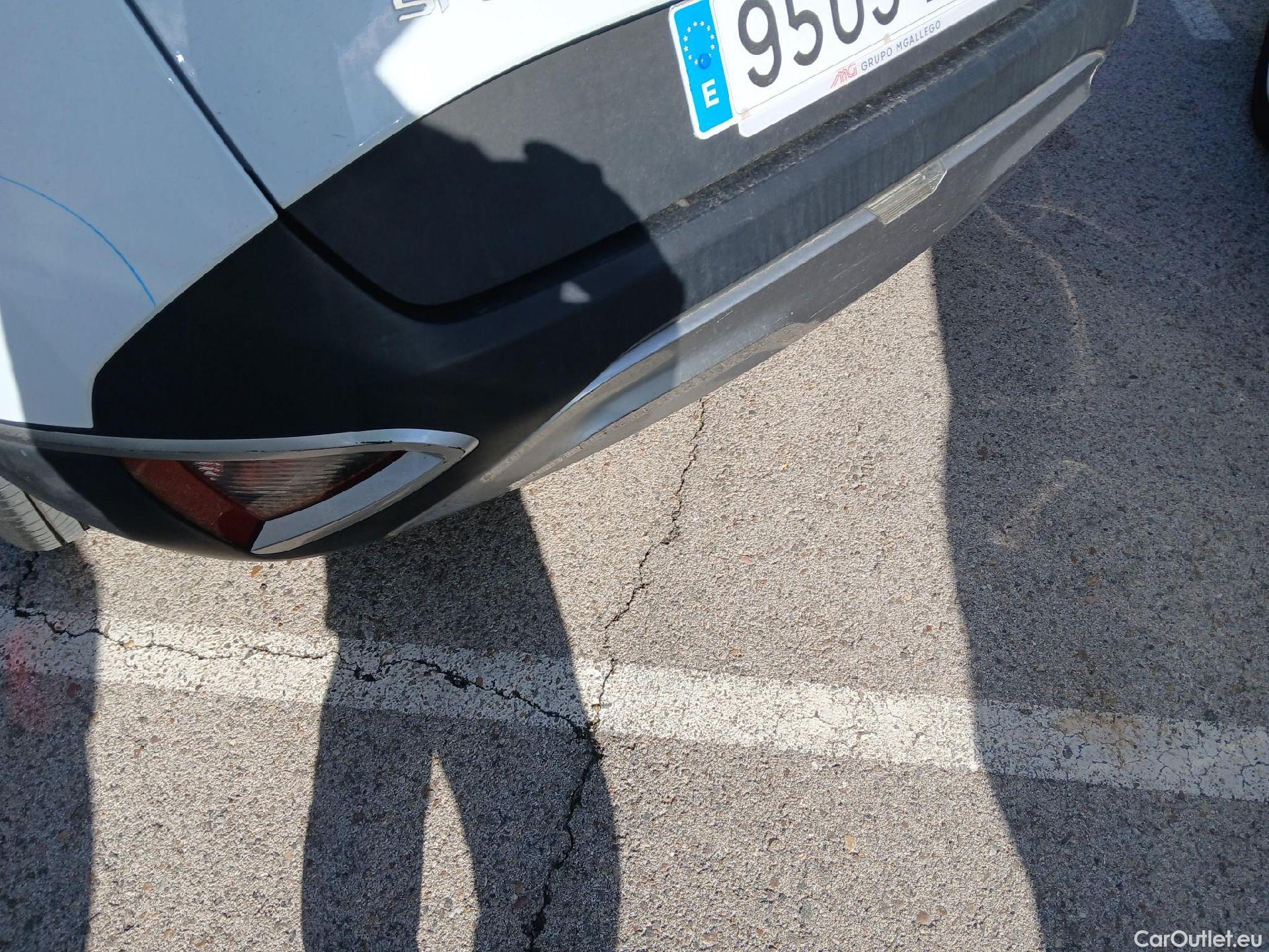  KIA  Sportage KIA  / 2022 / 5P / todoterreno 1.6 T-GDi 110kW (150CV) Concept 4x2 #12