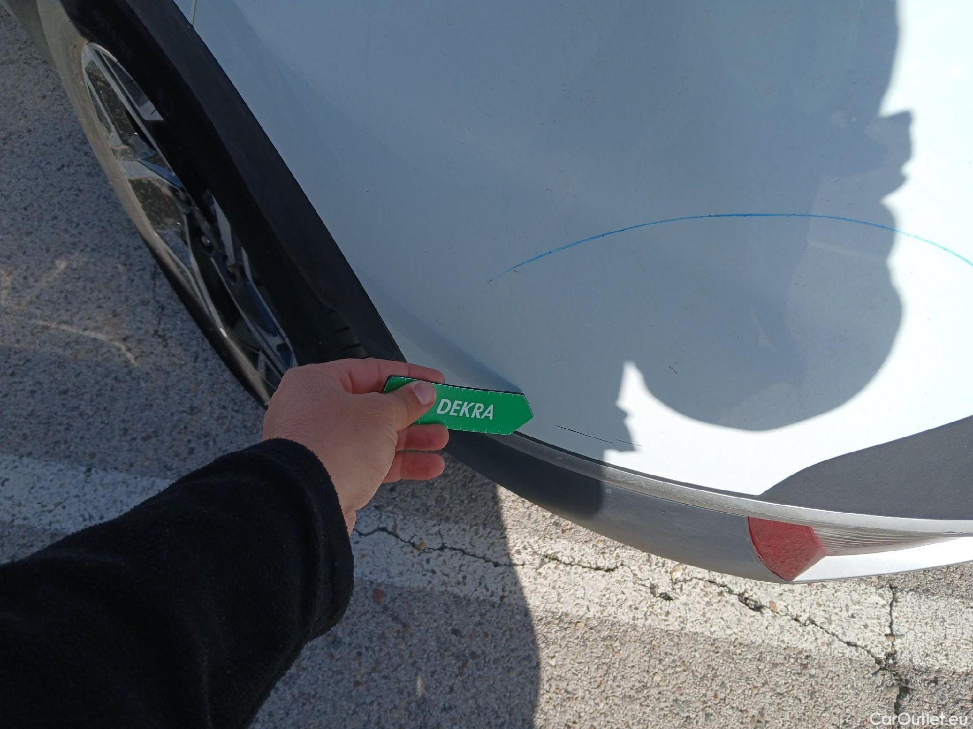  KIA  Sportage KIA  / 2022 / 5P / todoterreno 1.6 T-GDi 110kW (150CV) Concept 4x2 #8